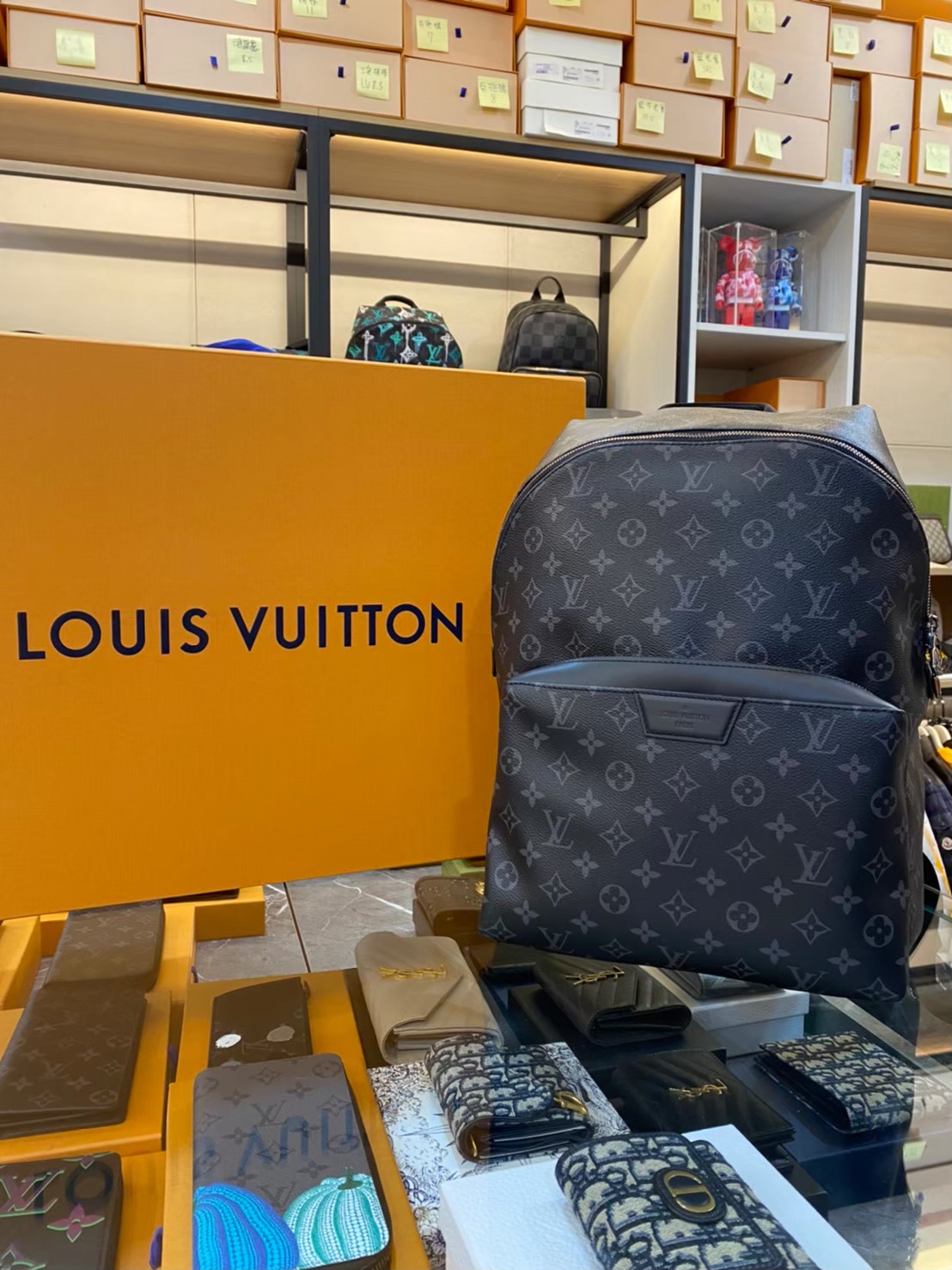 Louis Vuitton LV M43186 黑老花後背包- 鹿晉歐美精品代購